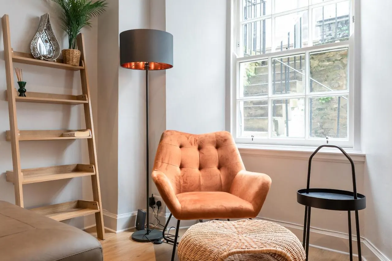 The Edinburgh Meadows Apartment